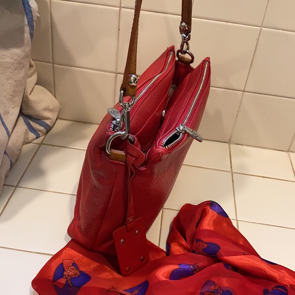 ValentinA purse bag leather, 11x7x3” - Picture 4 of 17